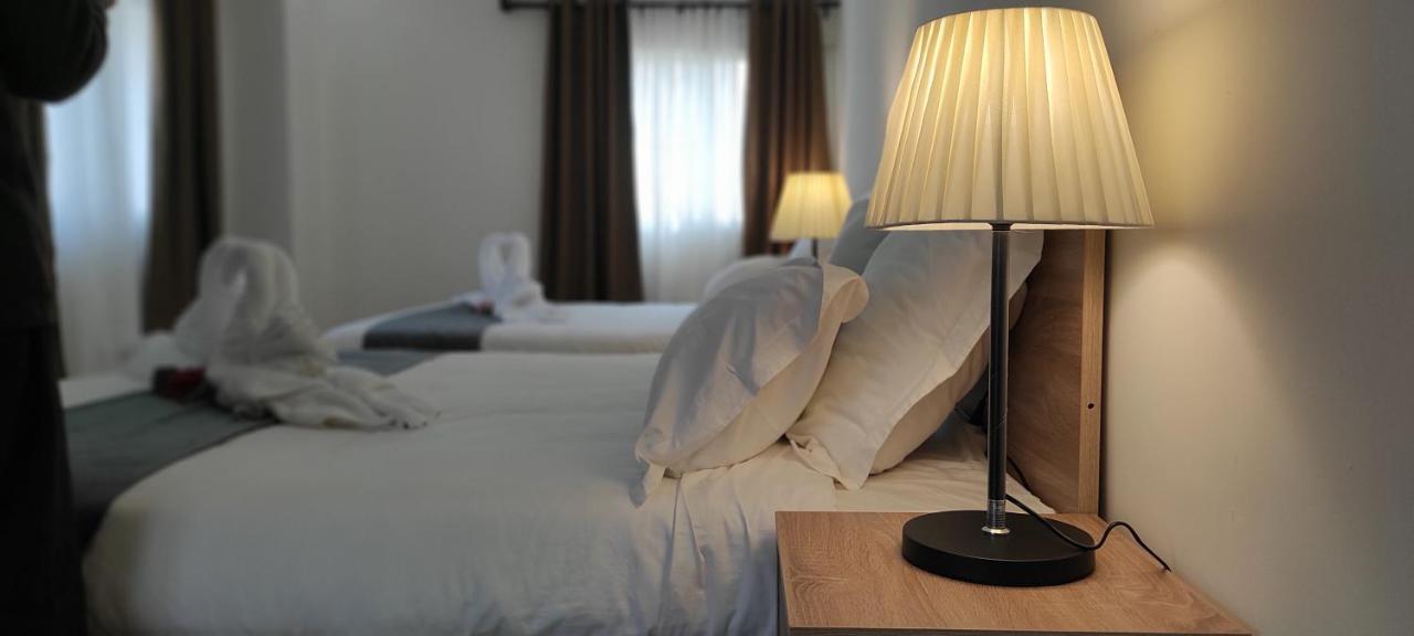 Downtown Hotel أنتاناناريفو المظهر الخارجي الصورة